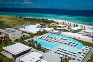 The Mora (Ex. Emerald Zanzibar)